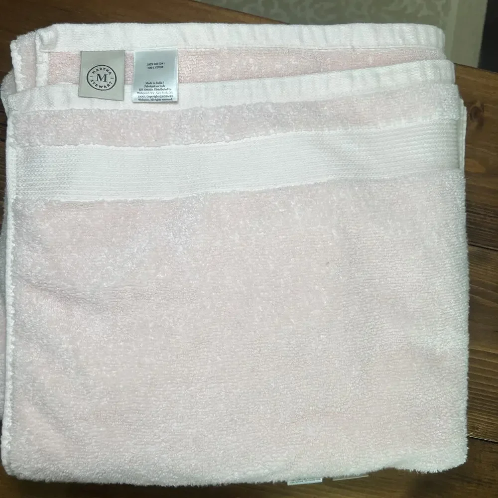 (2) Martha Stewart Light Pink Bath Towels 100% Cotton 30”x54” EUC